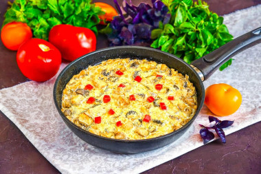 Мясо в сливочном соусе с грибами