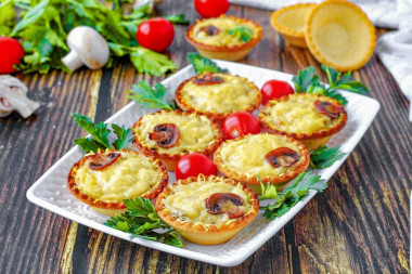 Жульен с грибами в тарталетках в духовке