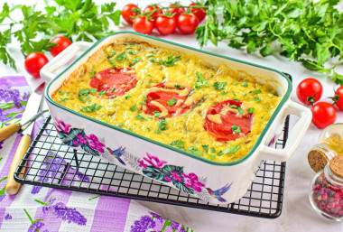 Картофельная запеканка с помидорами в духовке