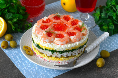 Салат царский с кальмарами и креветками