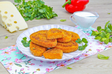 Котлеты из моркови с сыром