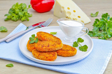 Котлеты из моркови с сыром