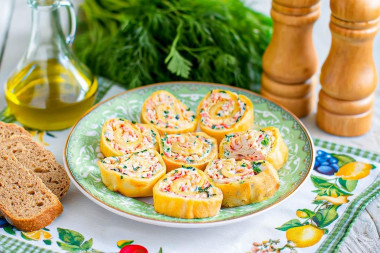 Рулеты с крабовыми палочками майонезом сыром и чесноком