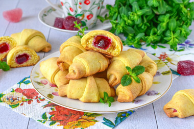 Печенье рогалики с мармеладом