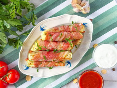 Кабачки запечённые в беконе с прованскими травами