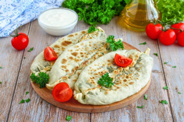 Лепешки с зеленью на сковороде