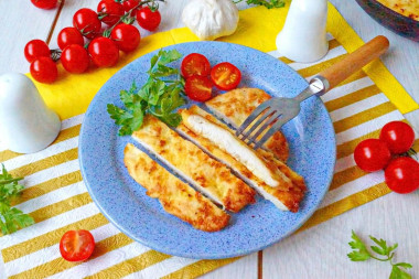 Куриные отбивные в яйце