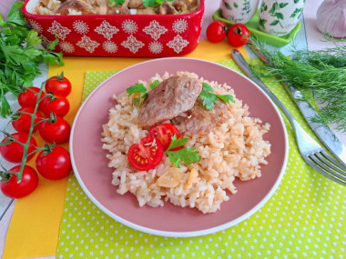 Свинина с рисом в духовке