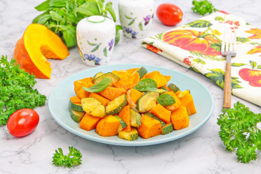 Овощное рагу с тыквой и кабачками