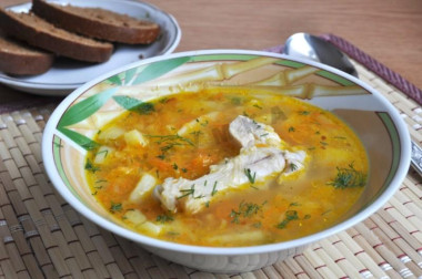 Суп чечевичный куриный с картошкой и зеленью
