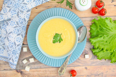 Сырный суп пюре с плавленым сыром и курицей