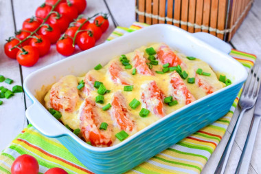 Помидоры с фаршем и сыром в духовке