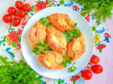 Пирожки Свиха с сыром и мясом