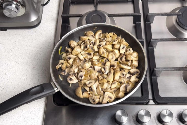 Как готовить белый гриб в сметане