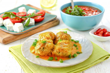 Фрикадельки с подливкой на сковороде