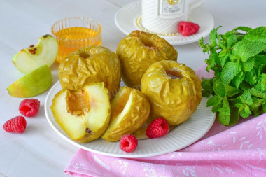 Яблоки в аэрогриле