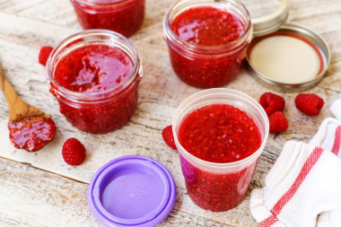 Малина замороженная с сахаром и пектином на зиму