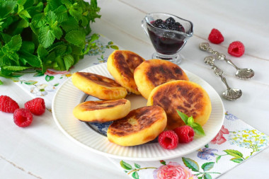 Сырники из творога в аэрогриле