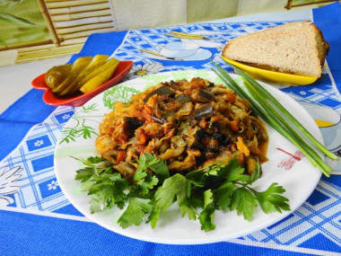 Постное вегетарианское рагу с овощами
