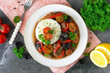 Говядина в сладком соусе