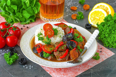 Говядина в сладком соусе