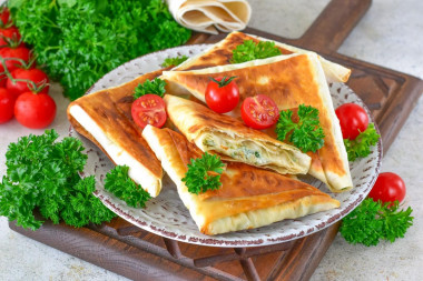 Конвертики из лаваша с творогом сыром и зеленью