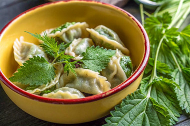 Курзе с крапивой и творогом