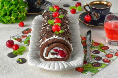 Рулет с вишней