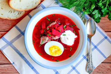 Свекольник с курицей