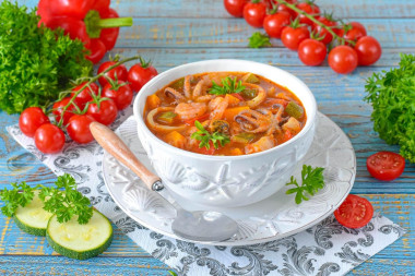 Томатный суп с морепродуктами