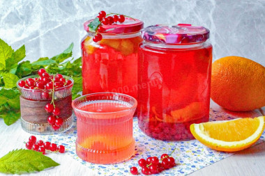 Компот из красной смородины с апельсином на зиму