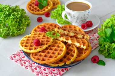 Белковые вафли в вафельнице