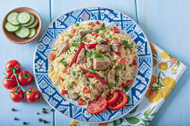 Плов со свининой в мультиварке