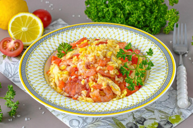 Паэлья с креветками