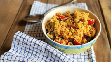Курица с кускусом