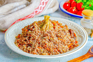 Ферганский плов из Узбекистана в казане