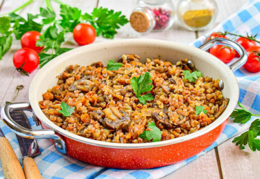 Гречка с шампиньонами