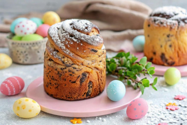 Пасхальный кулич с маком на желтках