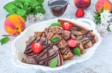 Шоколадные блины на молоке