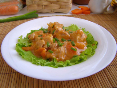 Мясо в соусе с паприкой и болгарским перцем в мультиварке