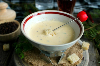 Сырное фондю домашнее