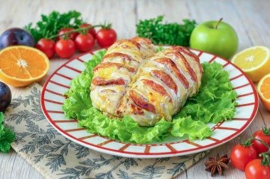 Куриные грудки с помидорами и сыром в духовке