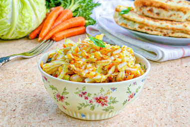Салат Капуста с морковью и маслом