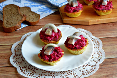 Картофельные корзиночки с начинкой в духовке
