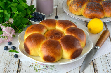 Сдобная булочка Ромашка