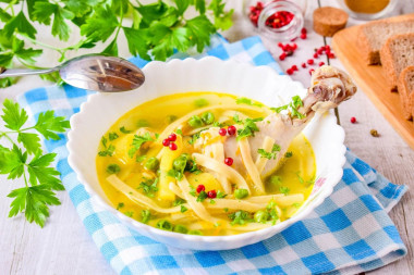 Суп из куриных ножек