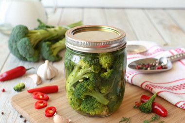 Маринованная брокколи на зиму