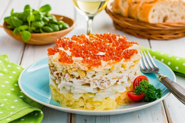 Салат Царский с икрой и кальмарами