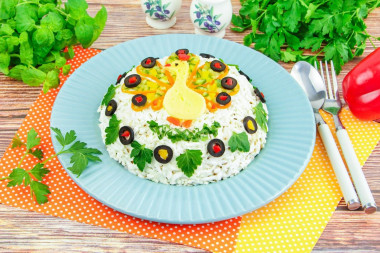Салат жар птица с курицей и опятами