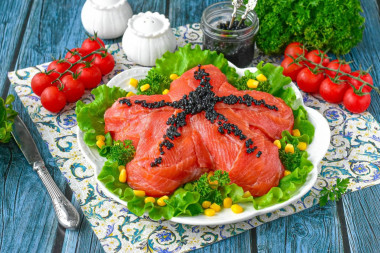 Салат Морская звезда с красной рыбой